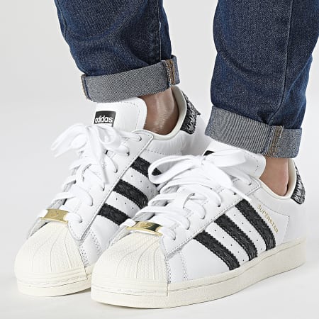 Baskets Femme Superstar IF3637 Footwear White Core Black Gold Metallic