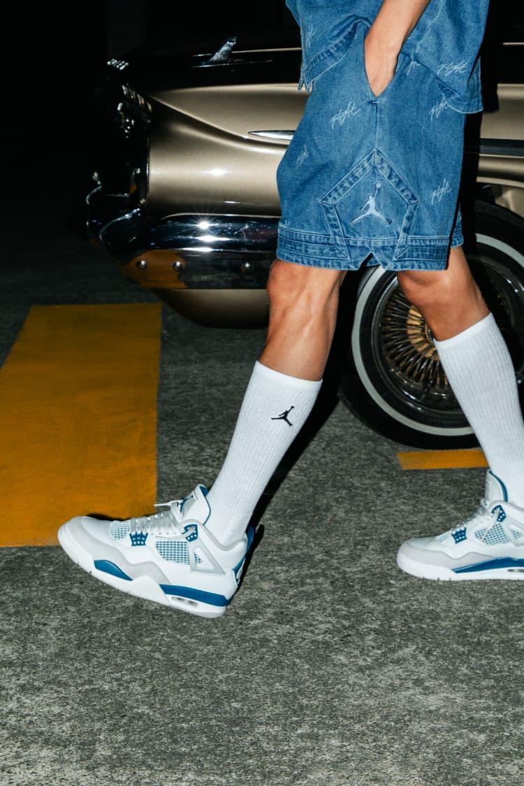 Air Jordan 4 
