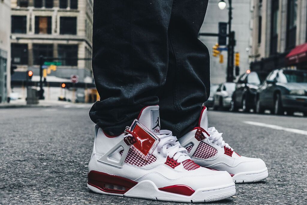 NIKE AIR JORDAN 4 RETRO ALTERNATE 89 （308497-106） 