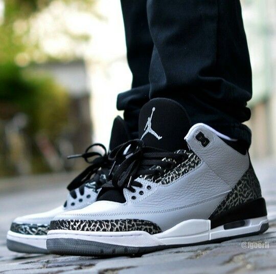 Nike Air Jordan 3 Retro 