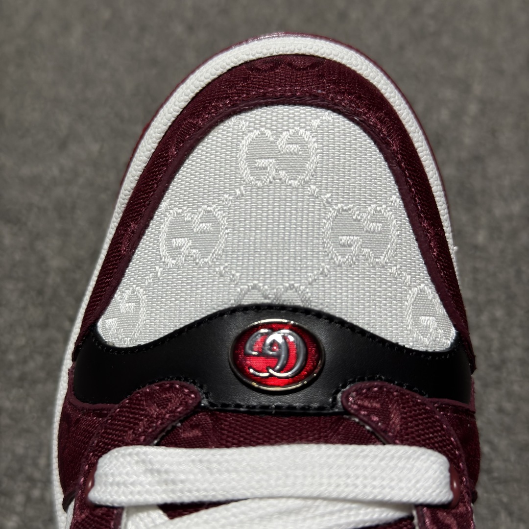 GUCCI Screener Sneakers（812638-FAD7W-8542）