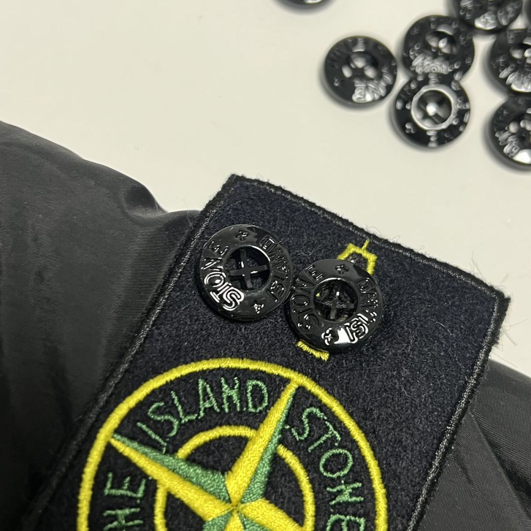 STONE ISLAND Recycled Nylon With Hooded Blouson（791540823-V0029）