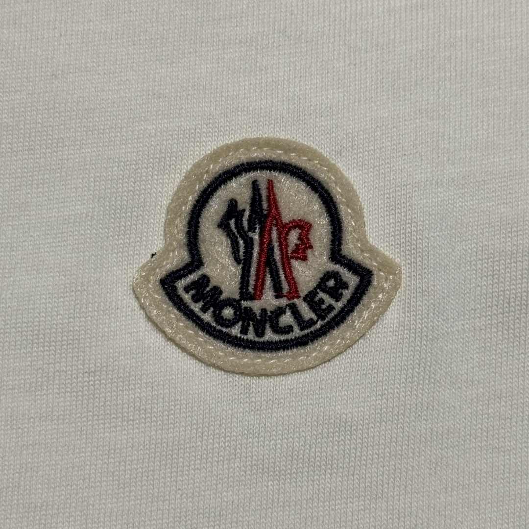 Moncler White Logo Cotton T-shirt（K10918C0001189AJS034）