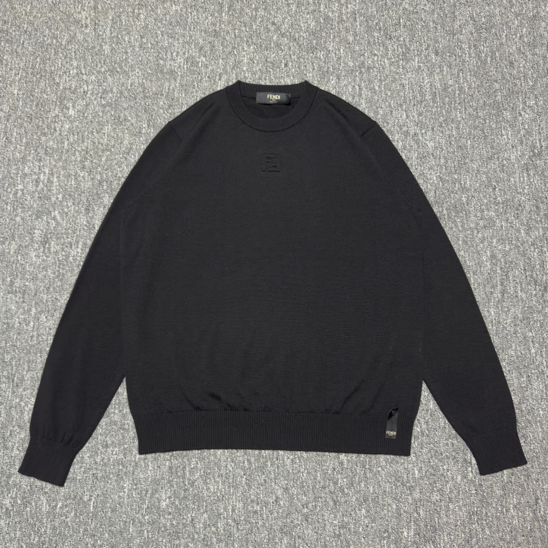 LOEWE wool sweater in black (FZX091ASH3F0QA1）