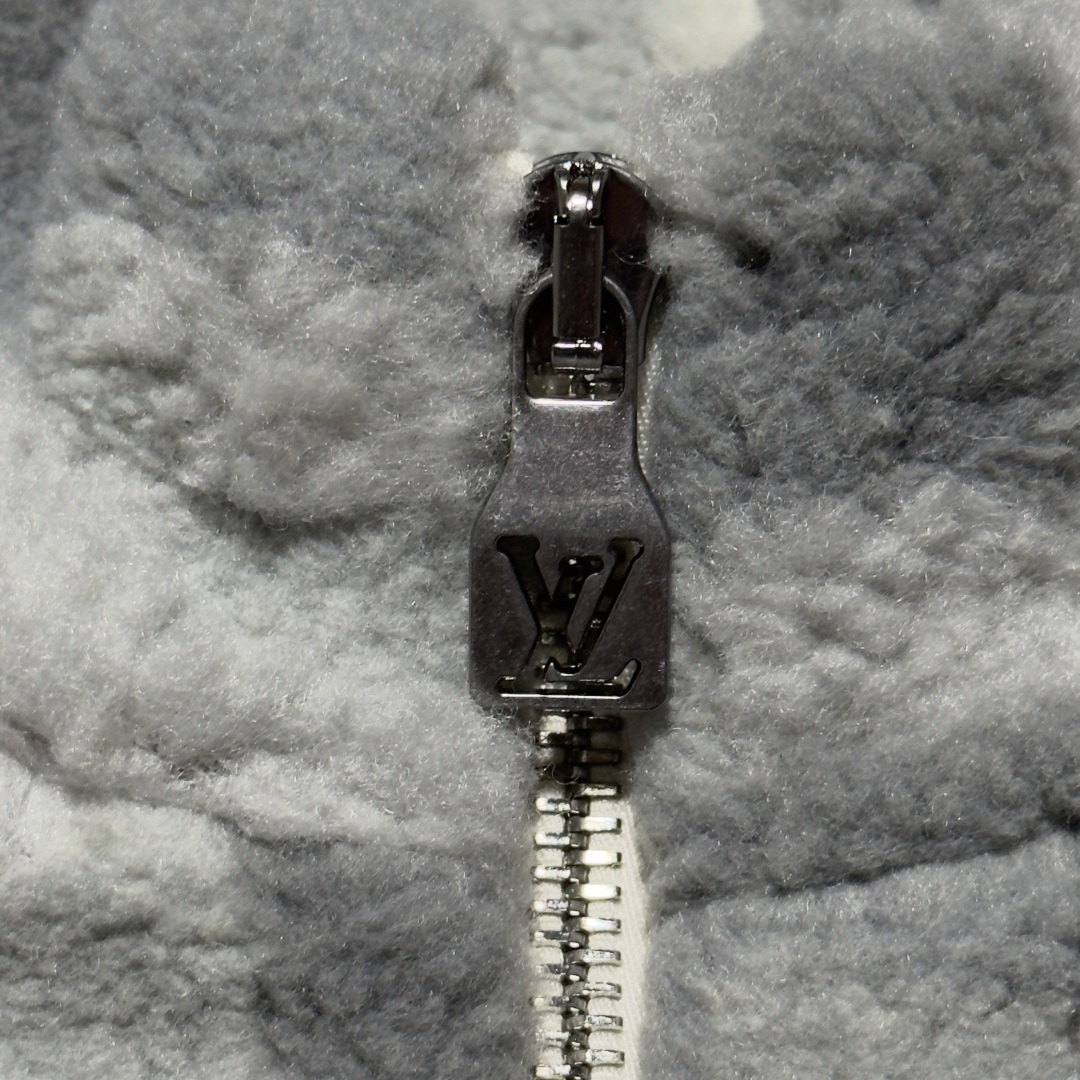 Louis Vuitton Fleece short jacket（1AGK14）