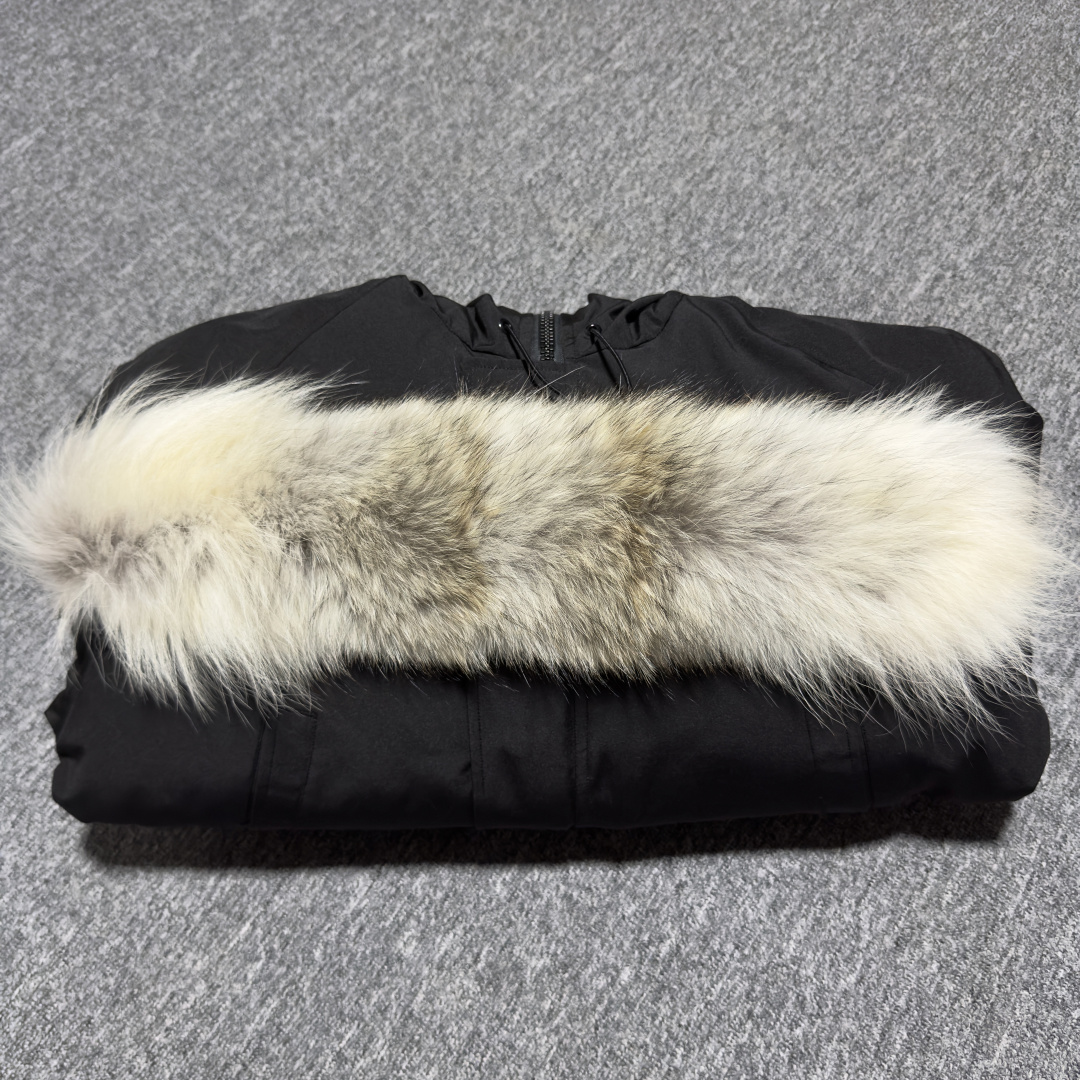  Canada Goose Chiliwak Pilot Jacket（2050M-433）