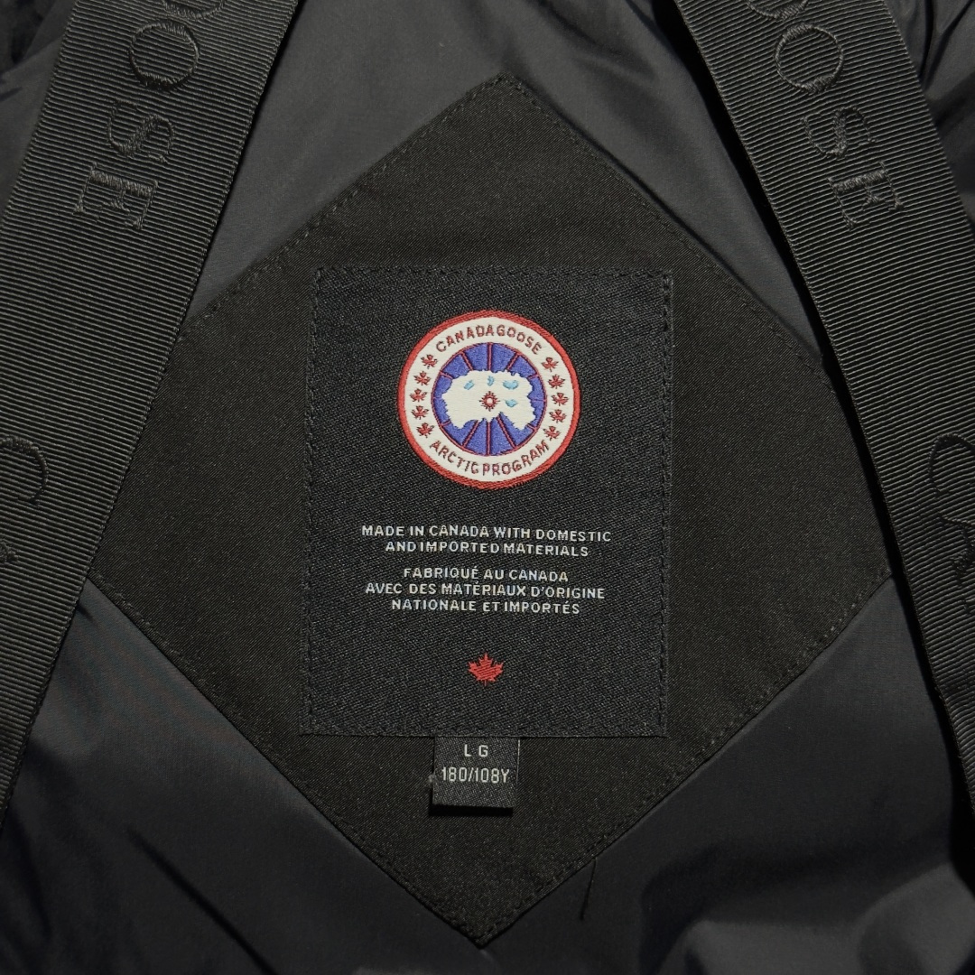  Canada Goose Chiliwak Pilot Jacket（2050M-433）