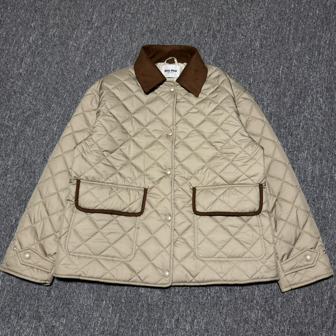 Miu Miu quilted suede jacket with leather trim（ML1311-17OO-F0036-S-OOO）