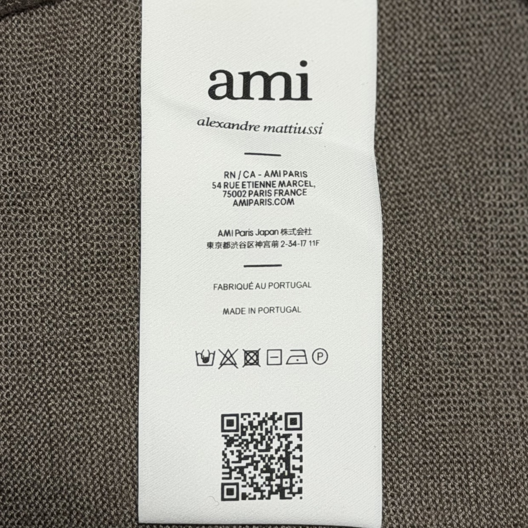 AMI Paris Ami de Coeur V-Neck Cardigan（HKC121KN0025-0952）