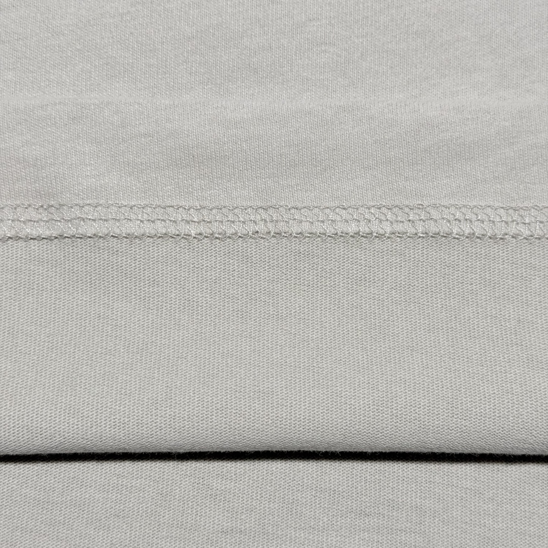 BURBERRY 2025 Spring/Summer Men's White Knot Logo Cotton T-Shirt (81062941）