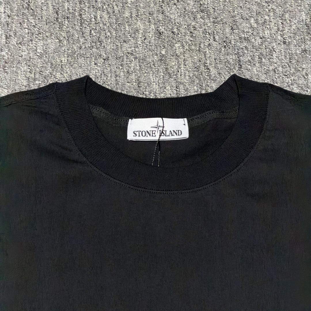 Stone Island 2100001 COMBED ORGANIC COTTON JERSEY（L1S452100001S0115-V0070）