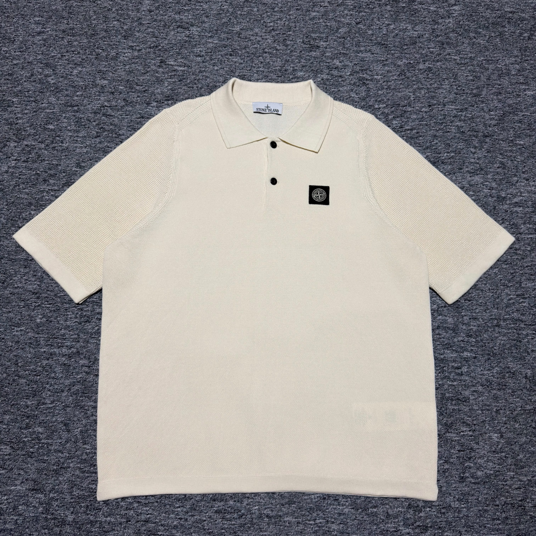 Stone Island Buckle-Detail Polo Shirt （L1S155100030S00B5）