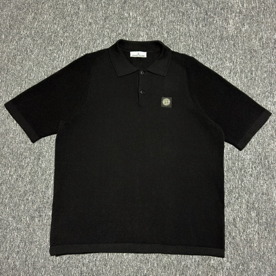 Stone Island Buckle-Detail Polo Shirt （L1S155100030S00B5）