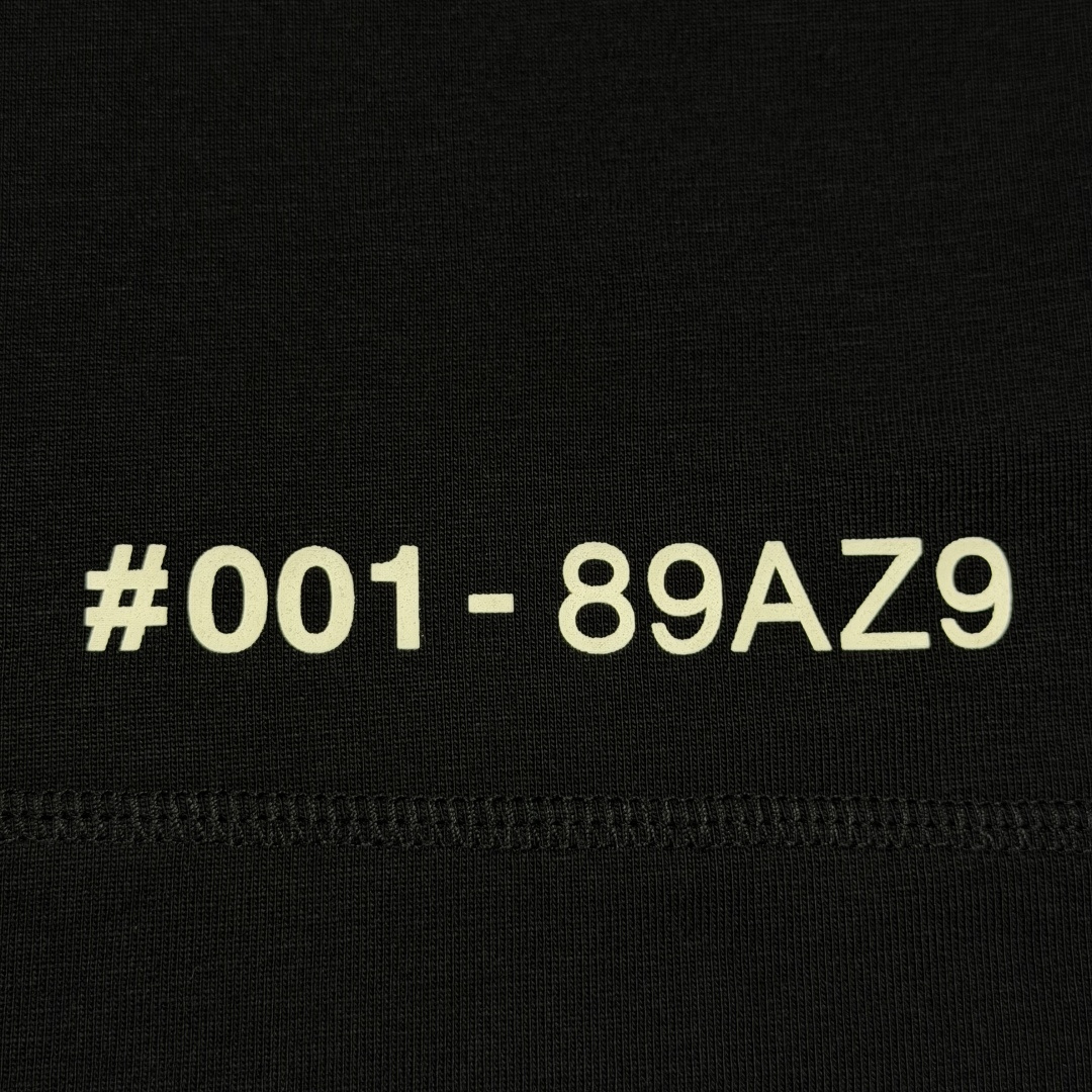 Moncler Logo Cotton T-Shirt（K20978C0001089AZ9999）