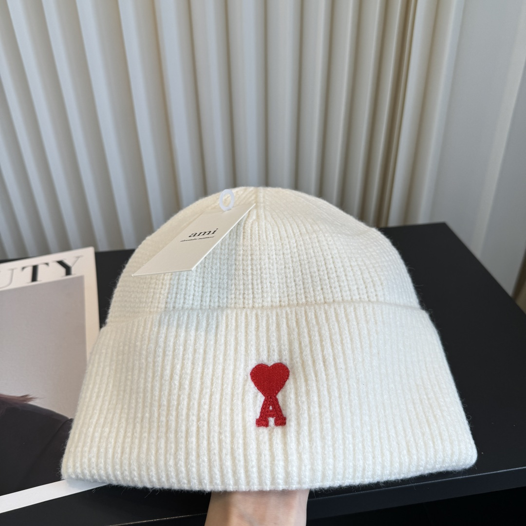 Ami ADC Beanie  (BFUHA106 018 154)
