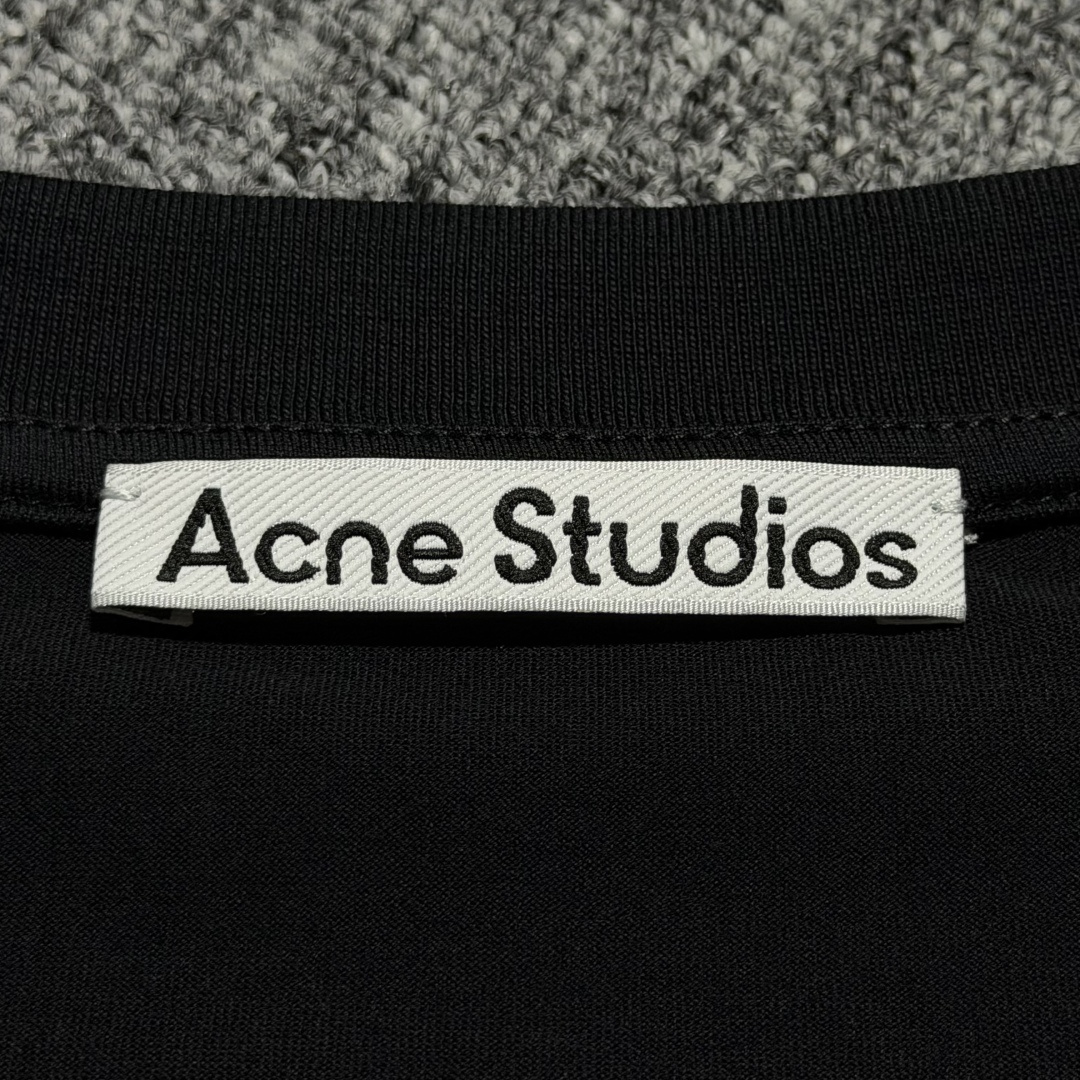 Acne Studios black long-sleeve logo T-shirt (FN-UX-TSHI000252）