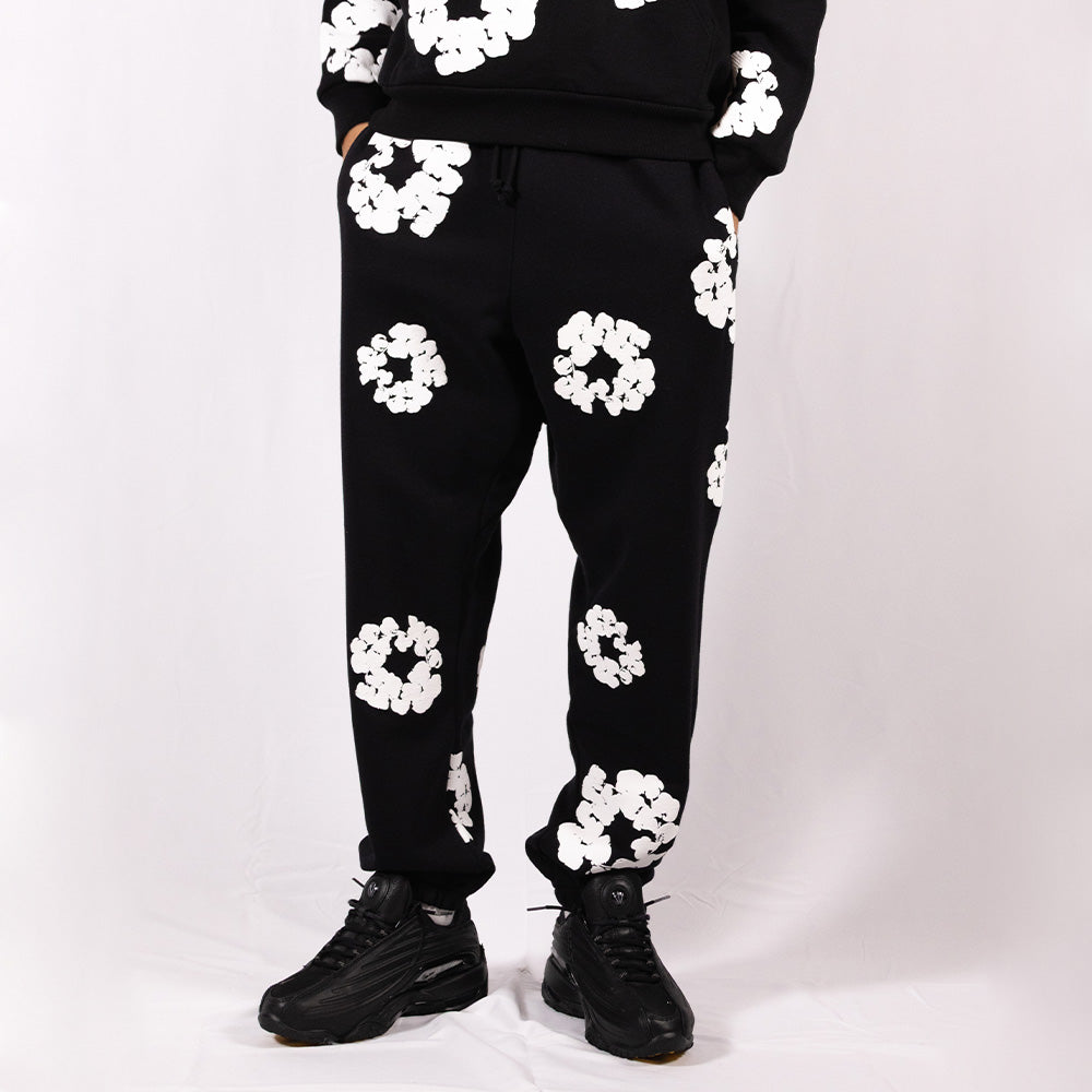 Denim Tears Jogging The Cotton Wreath Black in Cotton Unisex