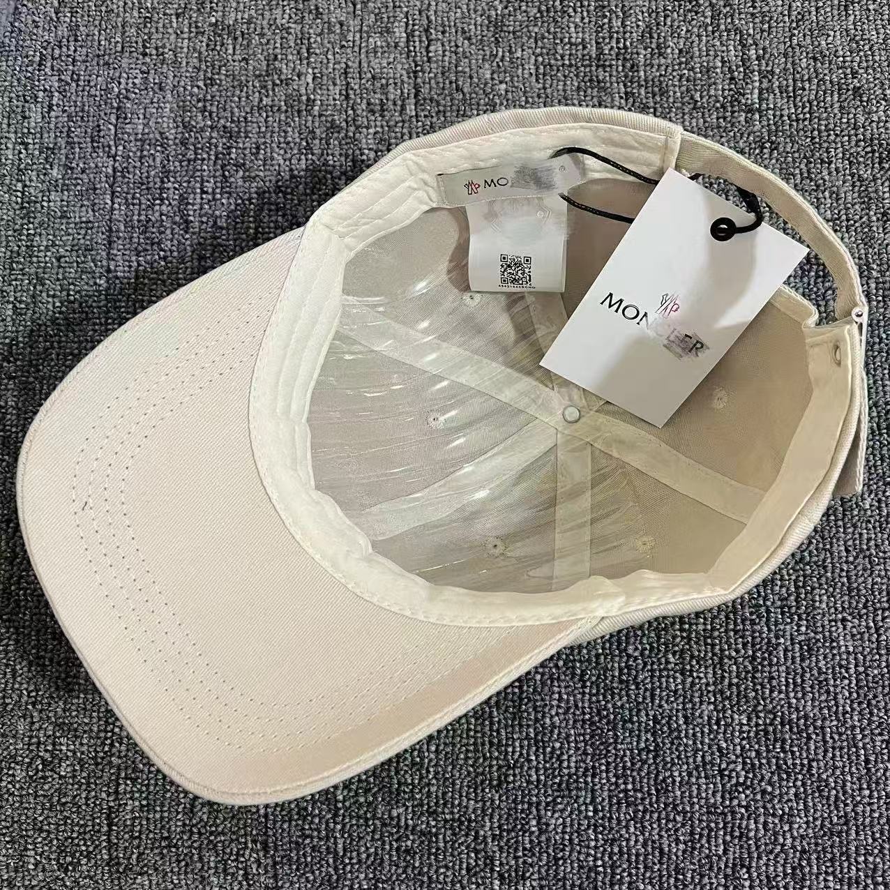 MONCLER Men's Cotton Baseball Cap（3B000230U082999）