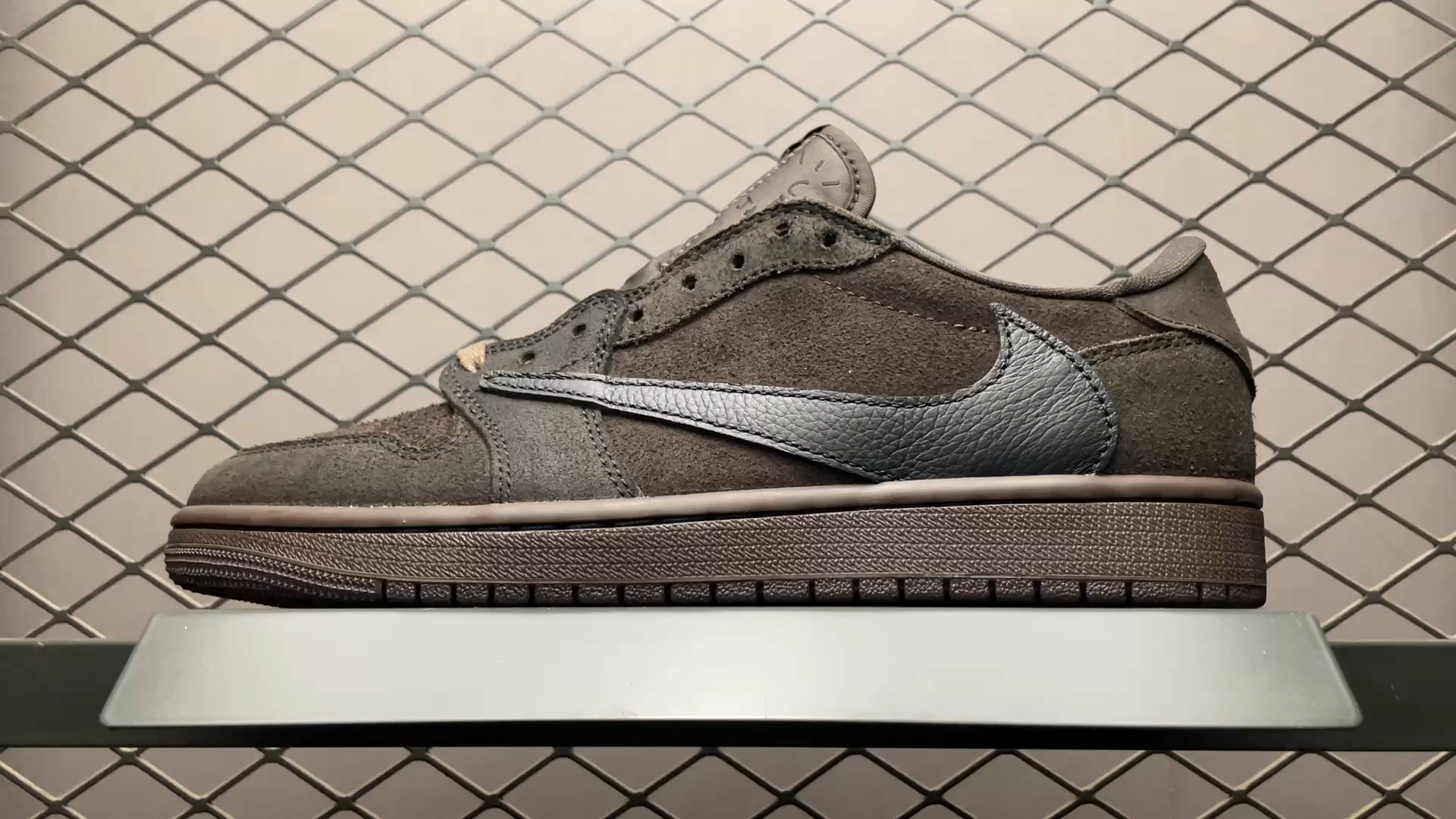 Travis Scott × Nike Air Jordan 1 Low OG SP Travis Scott × Nike Air Jordan 1 Low OG SP