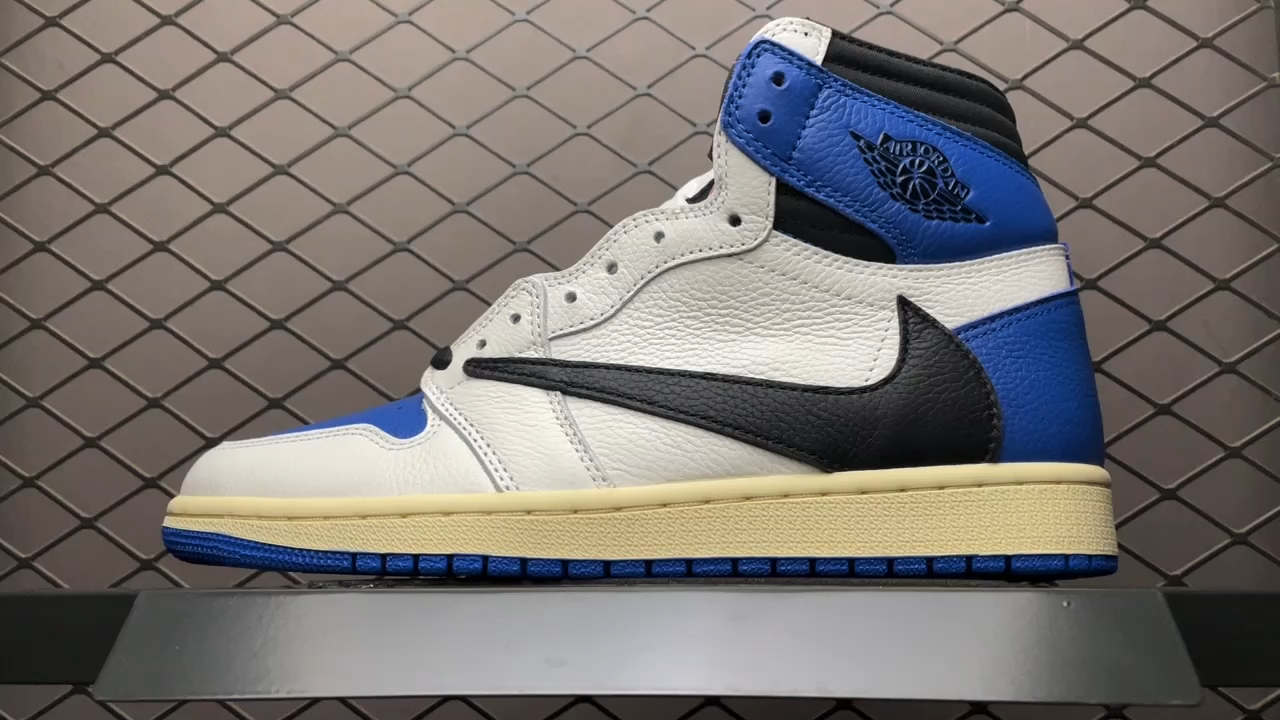 Travis Scott × Fragment × Nike Air Jordan 1 Retro High OG SP Travis Scott × Fragment × Nike Air Jordan 1 Retro High OG SP