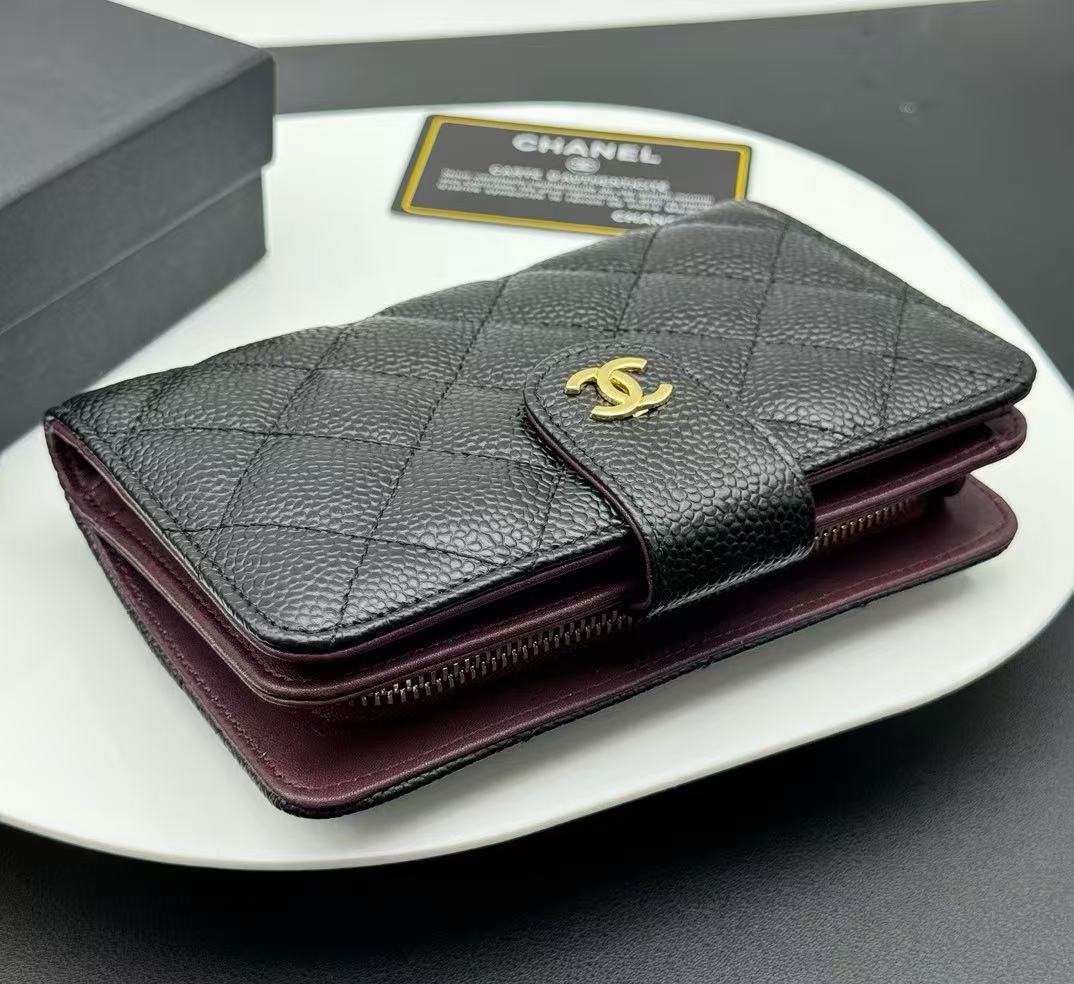 Chanel folding card holder（AP3791-B10583-C3906）