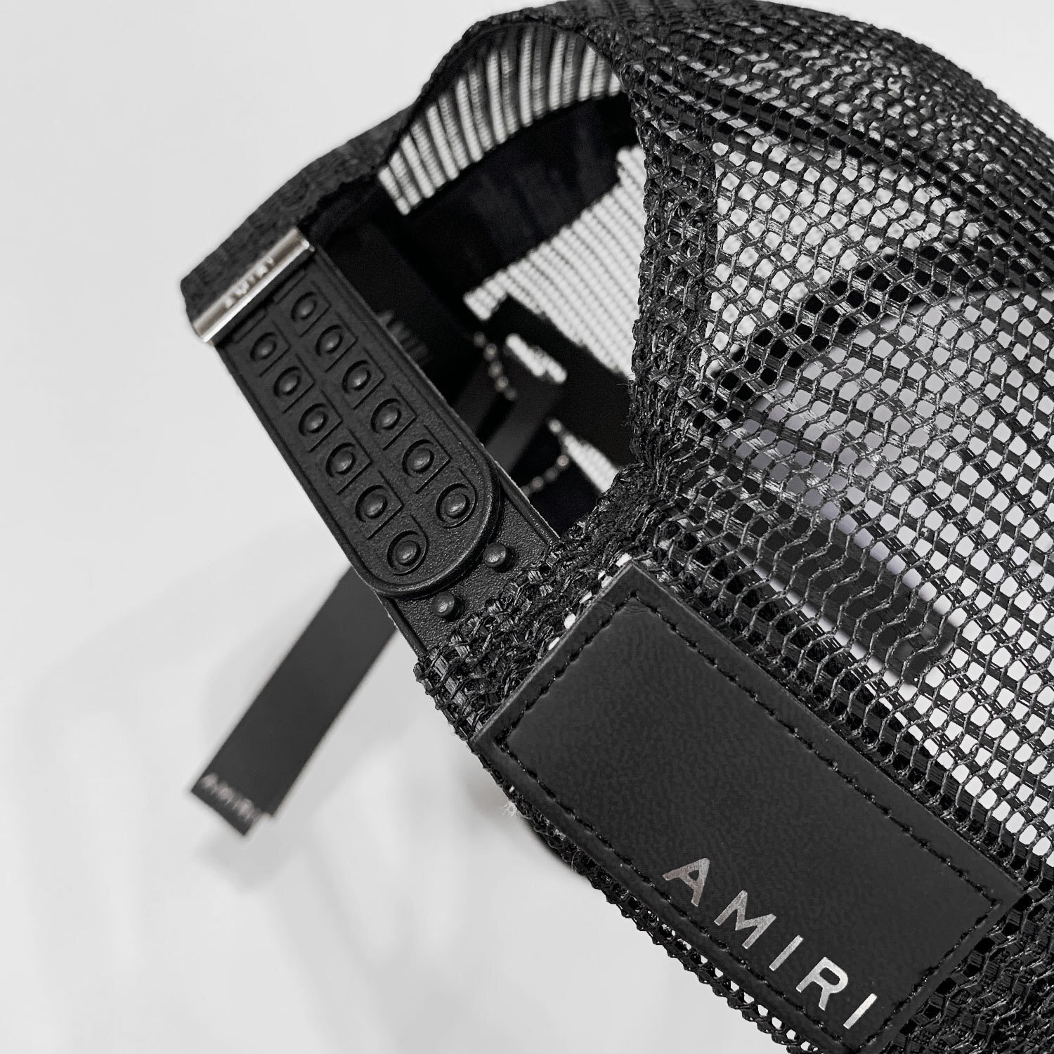 Amiri Logo Cap（PF23MAH092220）