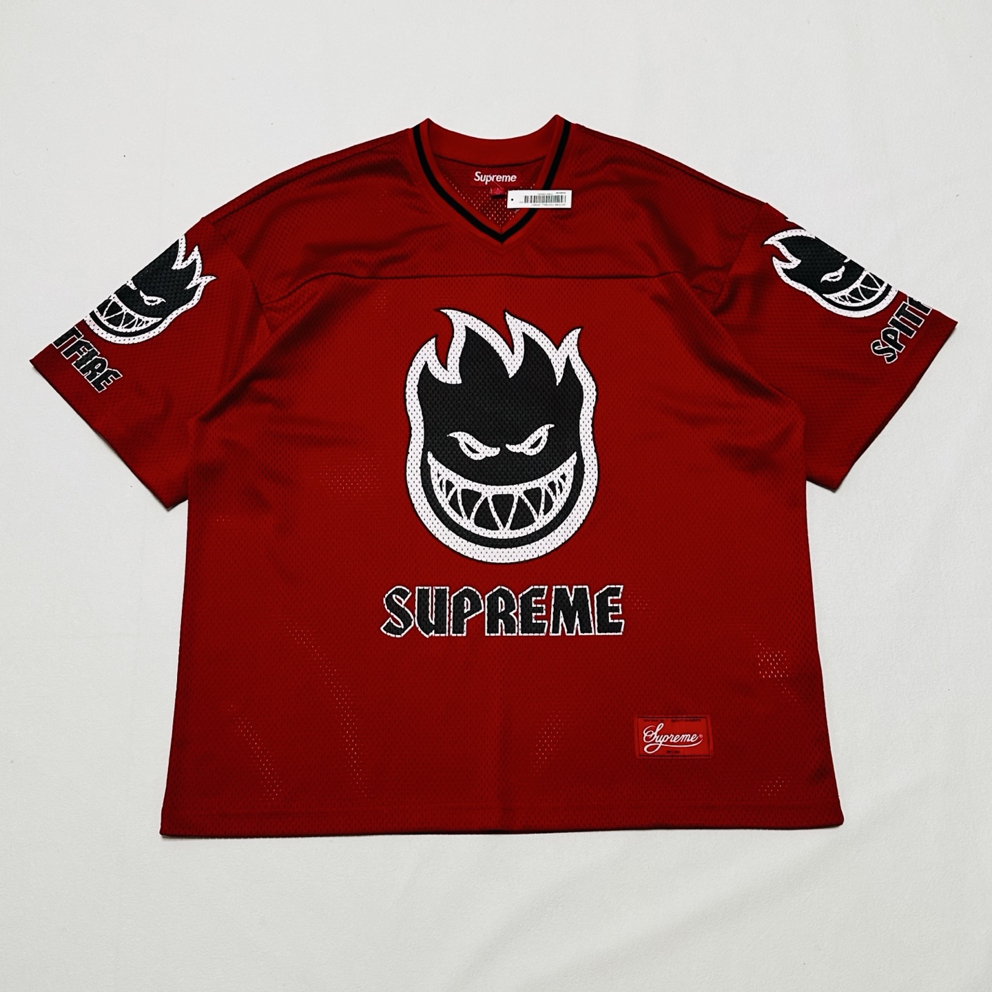 Supreme x Spitfire Football Jersey "Black"（SUP-SS26-338）