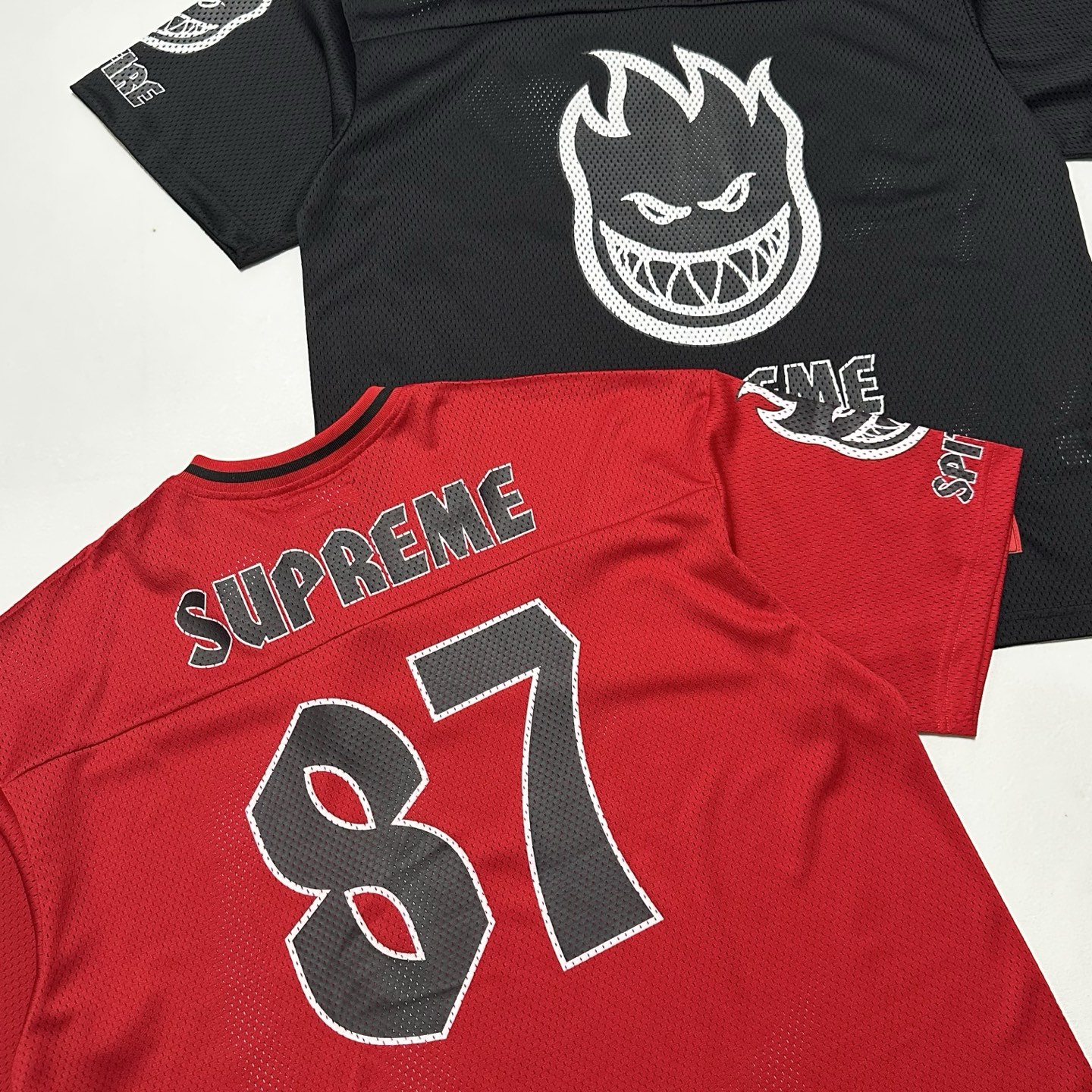 Supreme x Spitfire Football Jersey "Black"（SUP-SS26-338）