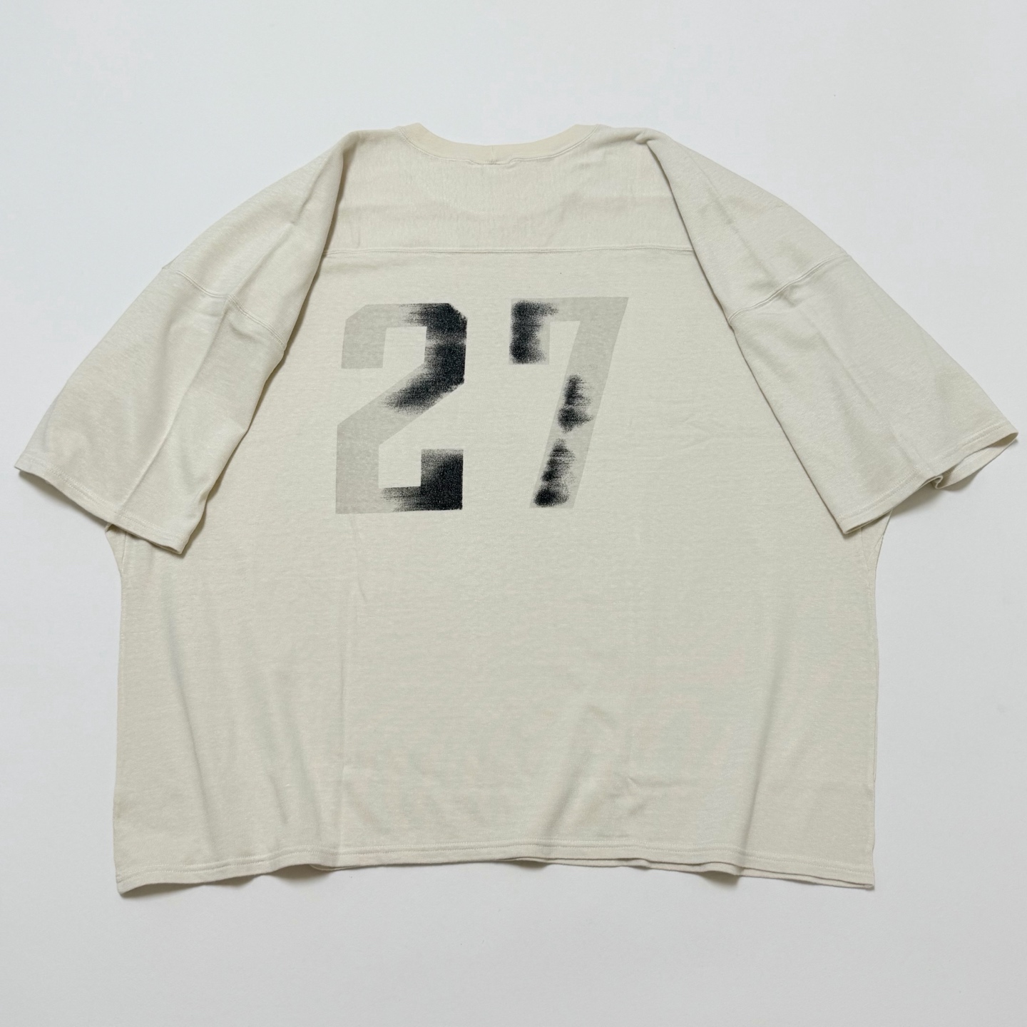 SAINT Mxxxxxx SS T-Shirt Football "White" (SM-MK8-0000-025）