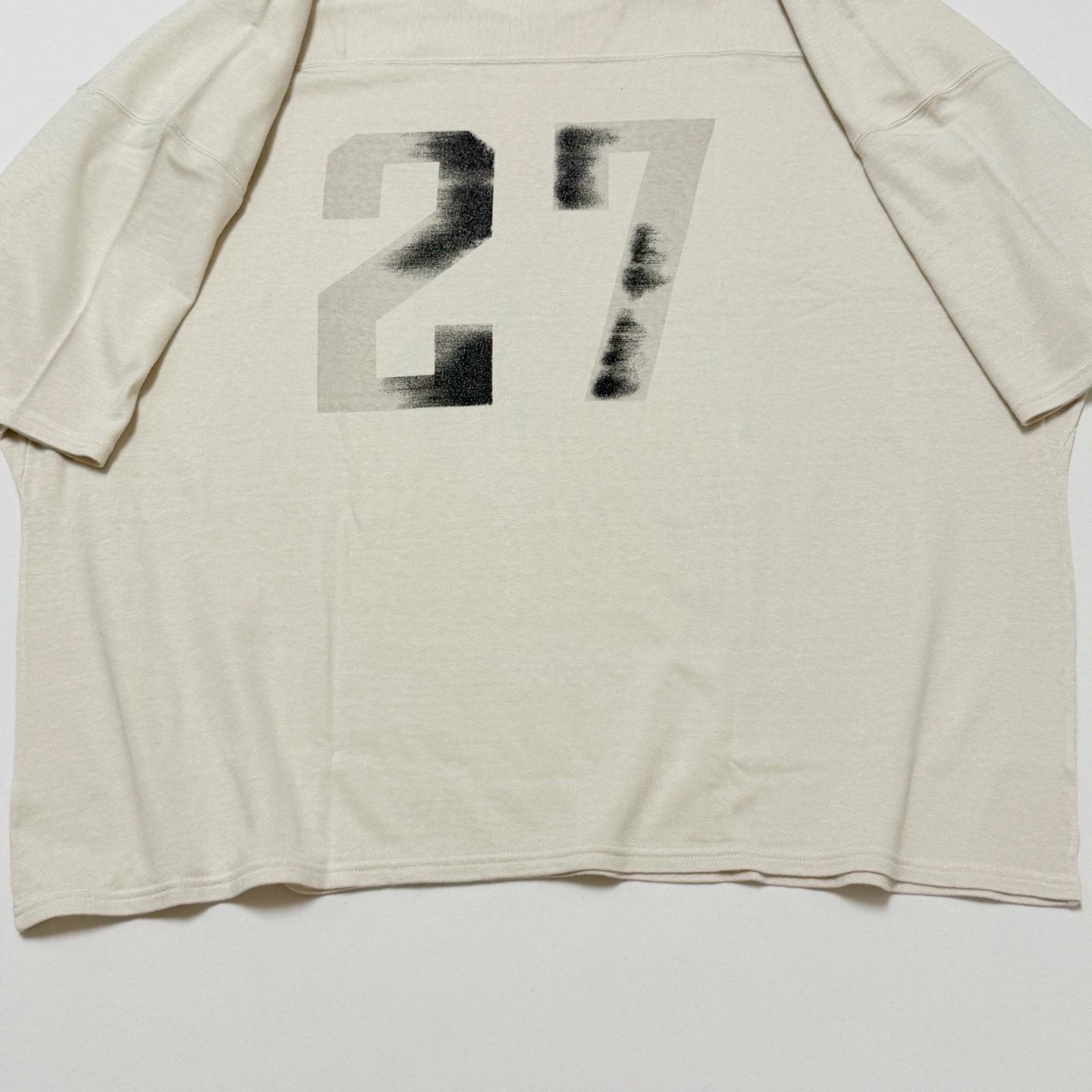 SAINT Mxxxxxx SS T-Shirt Football "White" (SM-MK8-0000-025）