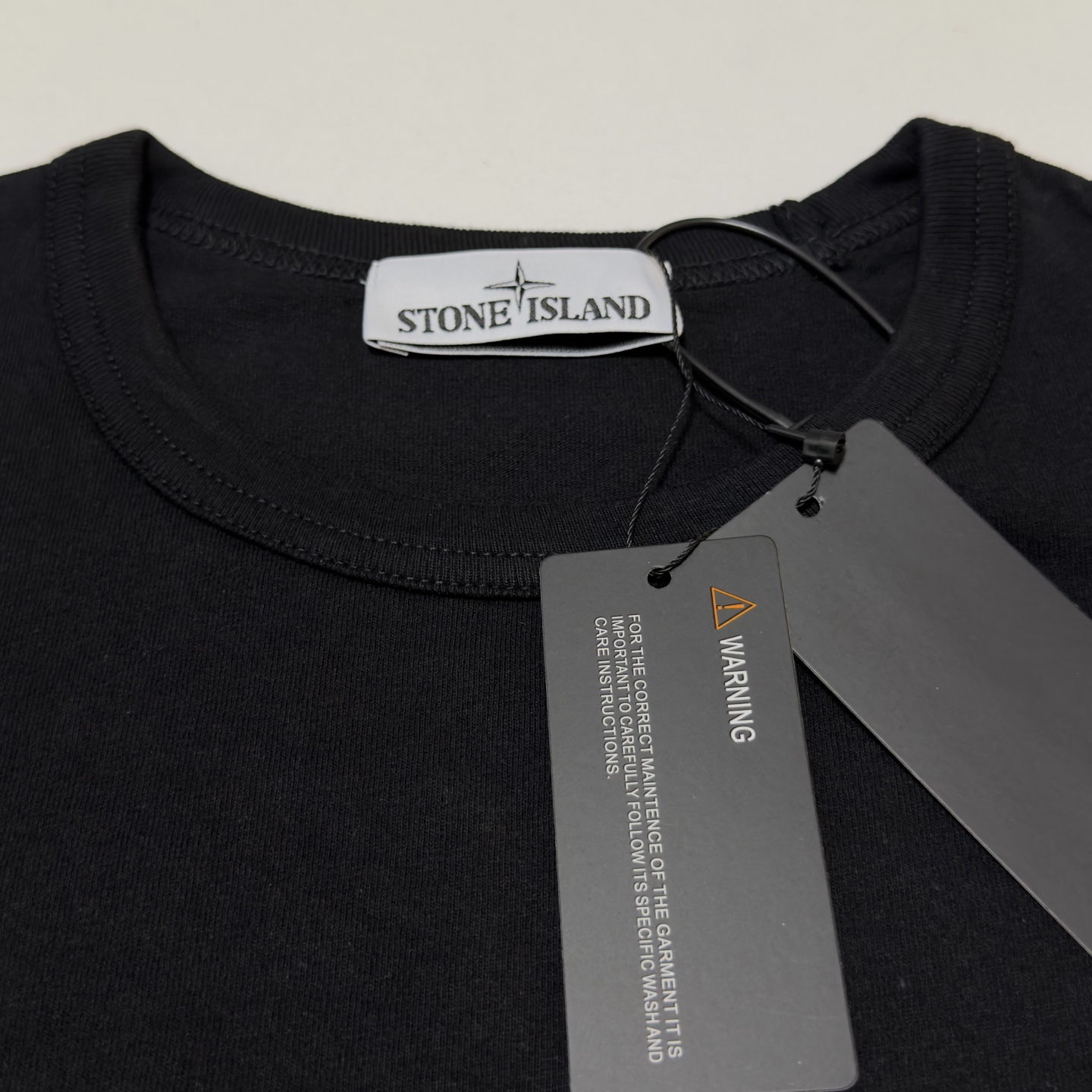  Stone Island Men's Long-Sleeve T-Shirt（L1S152100003S0292V0029）