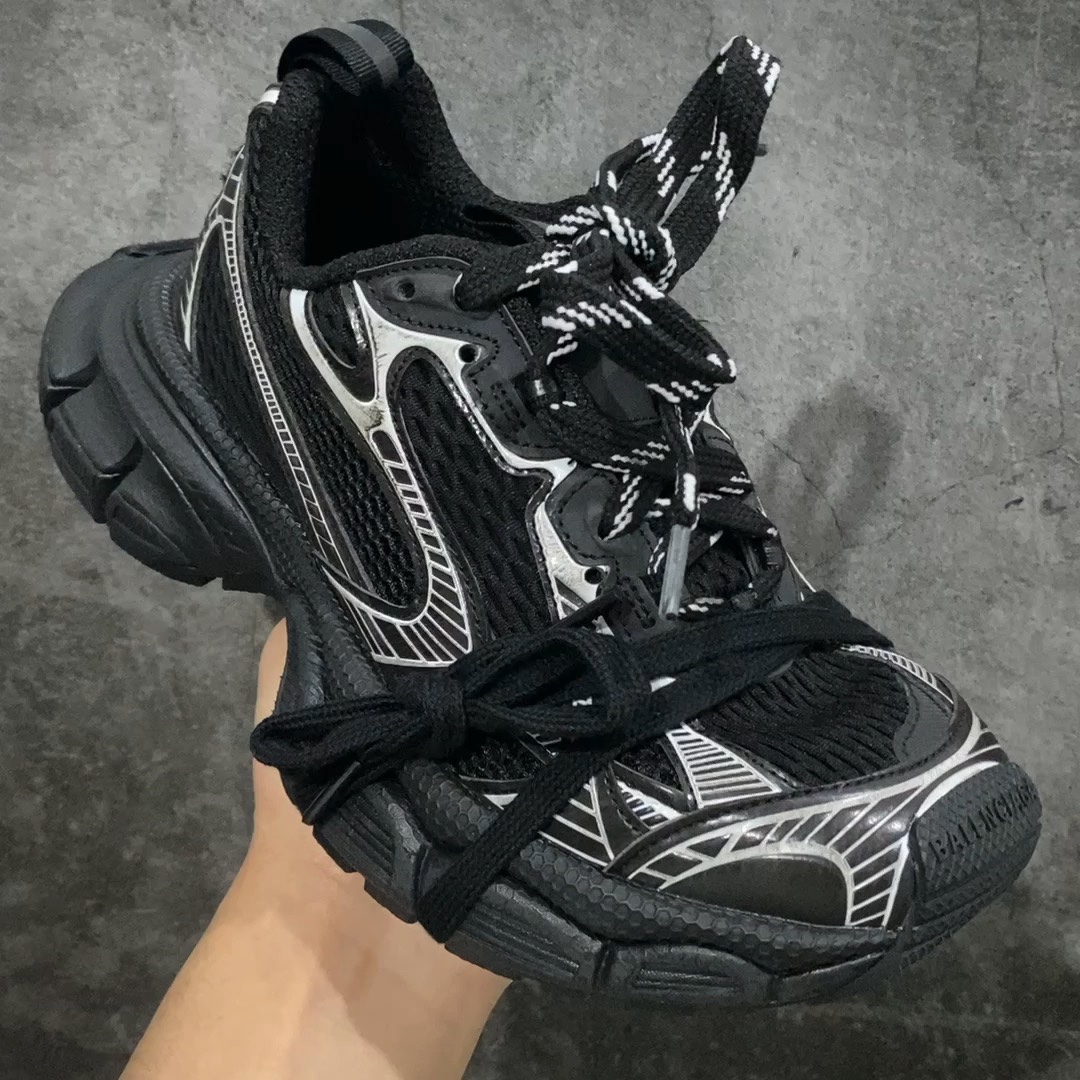 【SALE】BALENCIAGA 3XL "black" （734734W3XL11090）