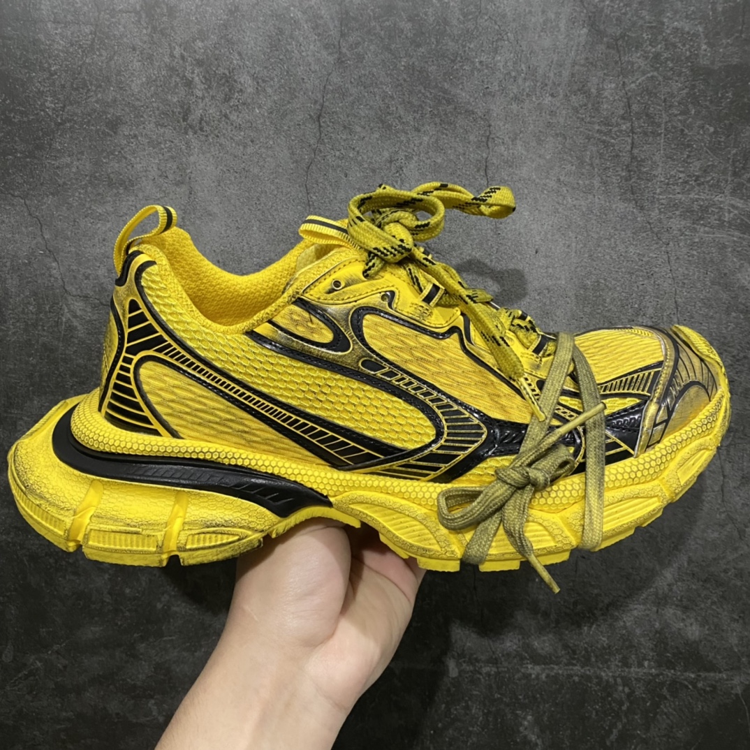 【SALE】BALENCIAGA 3XL "Yellow" （734734W3XL27010）