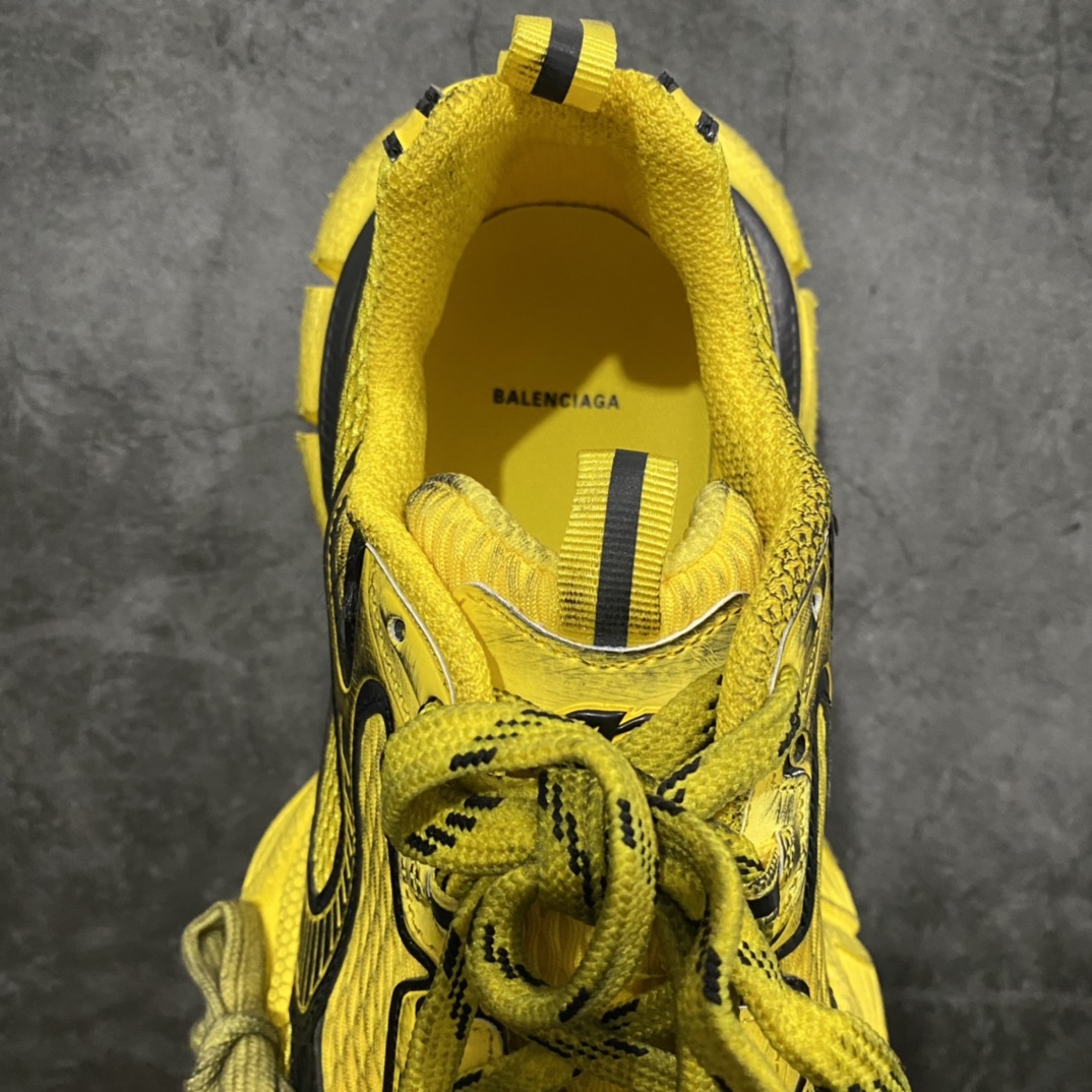 【SALE】BALENCIAGA 3XL "Yellow" （734734W3XL27010）
