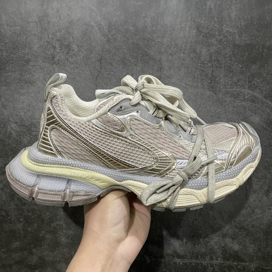 【SALE】BALENCIAGA 3XL "Off White" （734734W3XL49191）