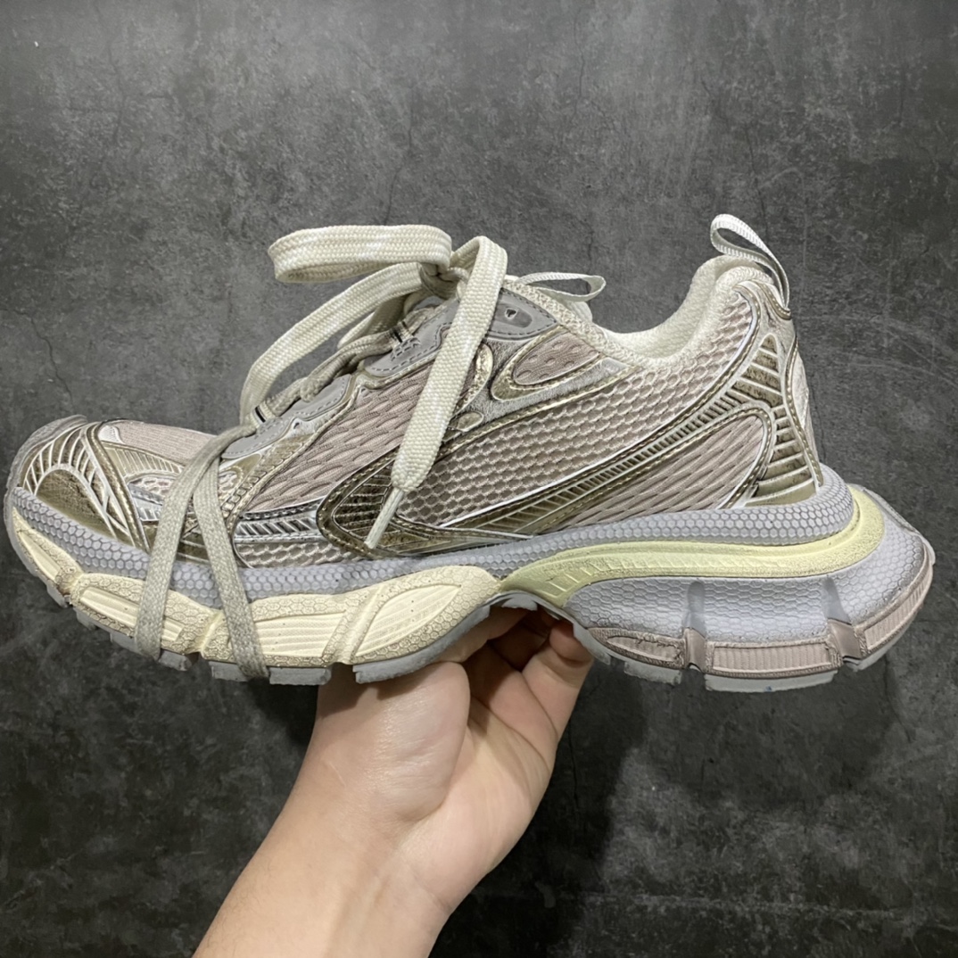【SALE】BALENCIAGA 3XL "Off White" （734734W3XL49191）