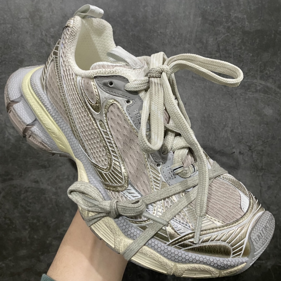 【SALE】BALENCIAGA 3XL "Off White" （734734W3XL49191）