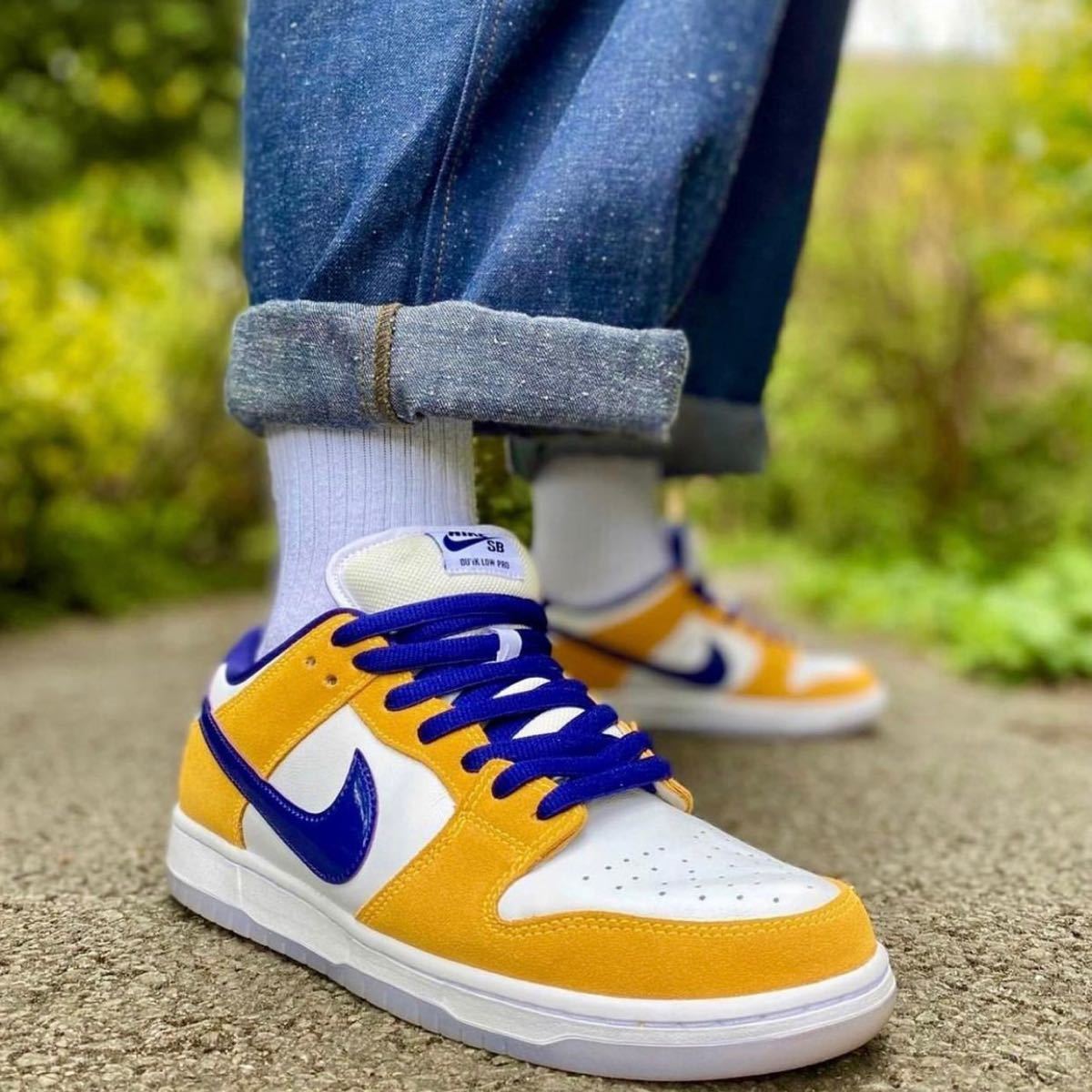 NIKE SB DUNK LOW 