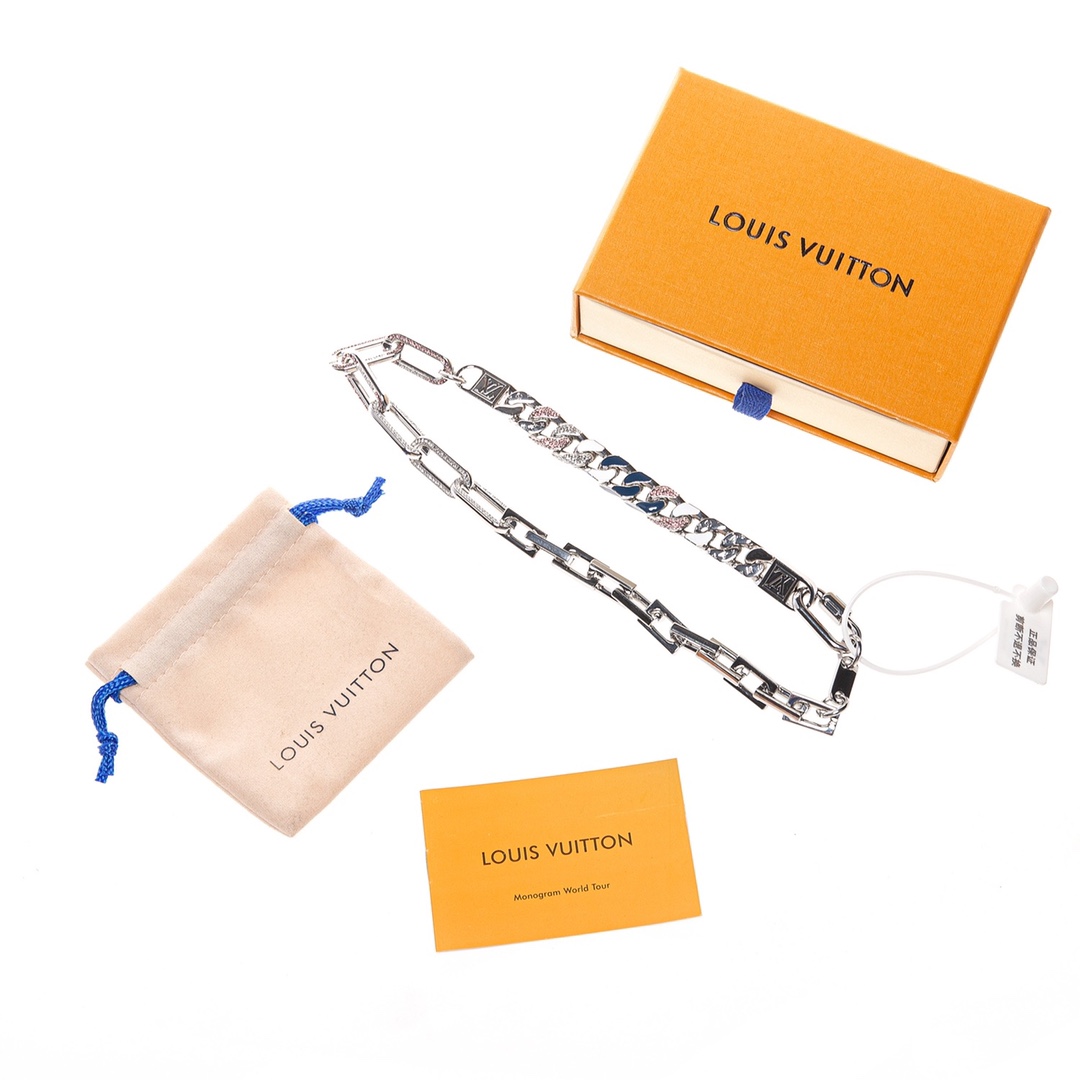 Louis Vuitton MP2461 Collier Mix Chain Links Patches Rhinestone Decorated Multi-Chain Necklace for Men(MP2461)