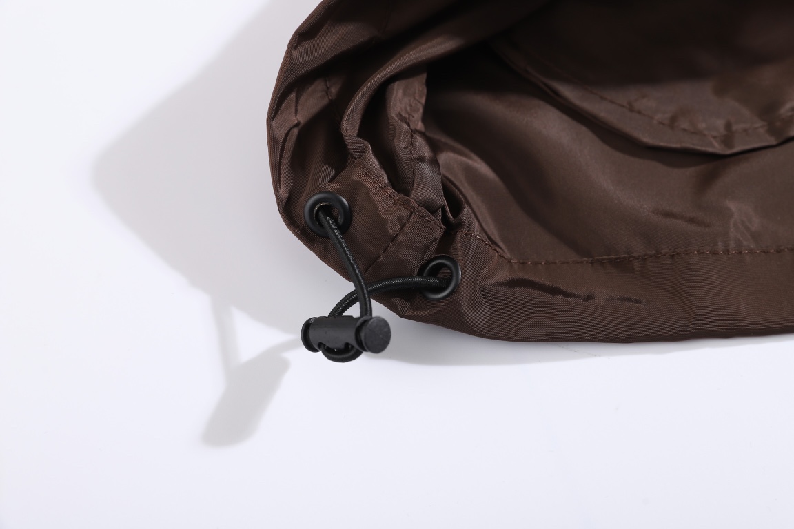 Balenciaga Logo Printed WindBreaker Brown(534317TGO262150）