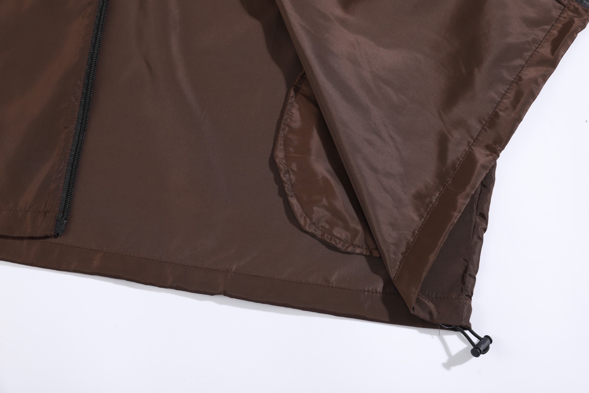 Balenciaga Logo Printed WindBreaker Brown(534317TGO262150）