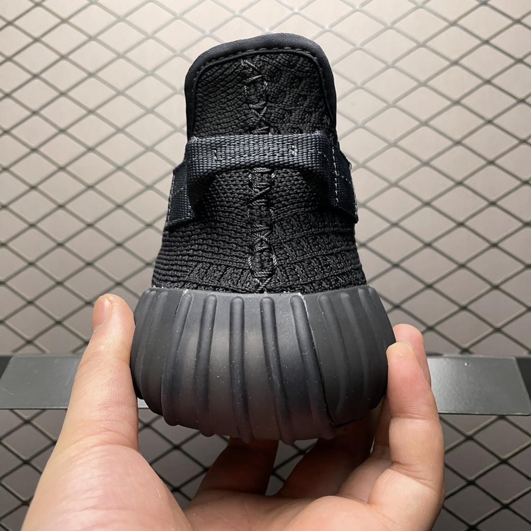 adidas YEEZY Boost 350 V2 "Onyx"（HQ4540）