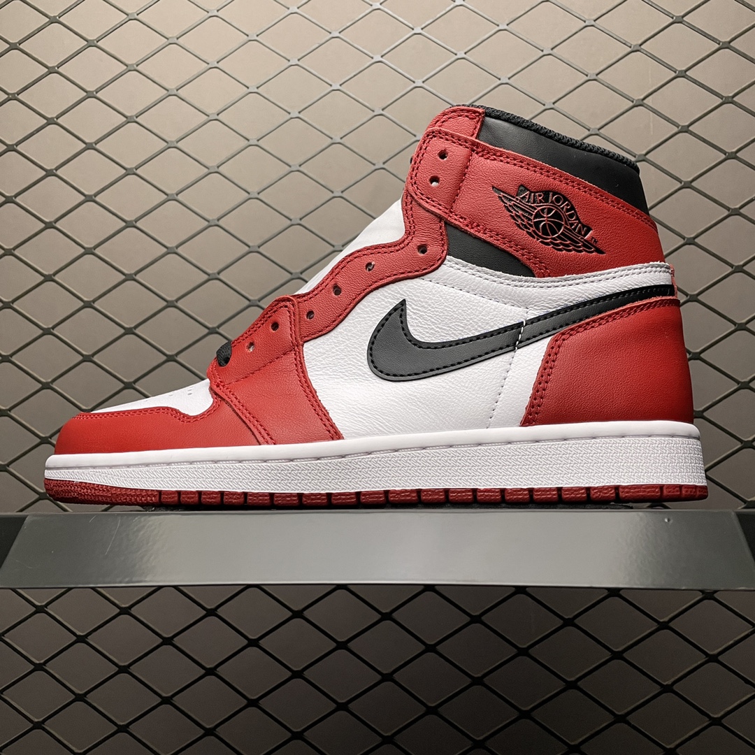 Air Jordan 1 Retro 