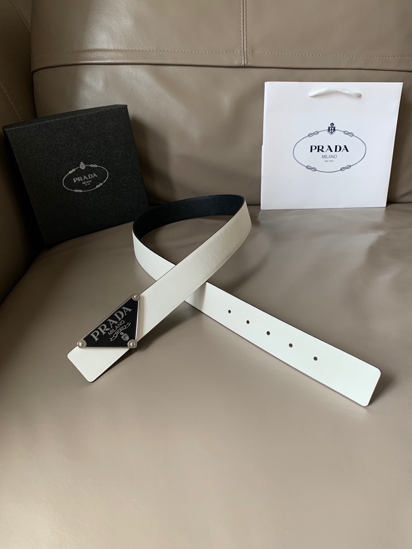 PRADA Men's  SAFFIANO Belt in Black（2CM217-053-F0002）