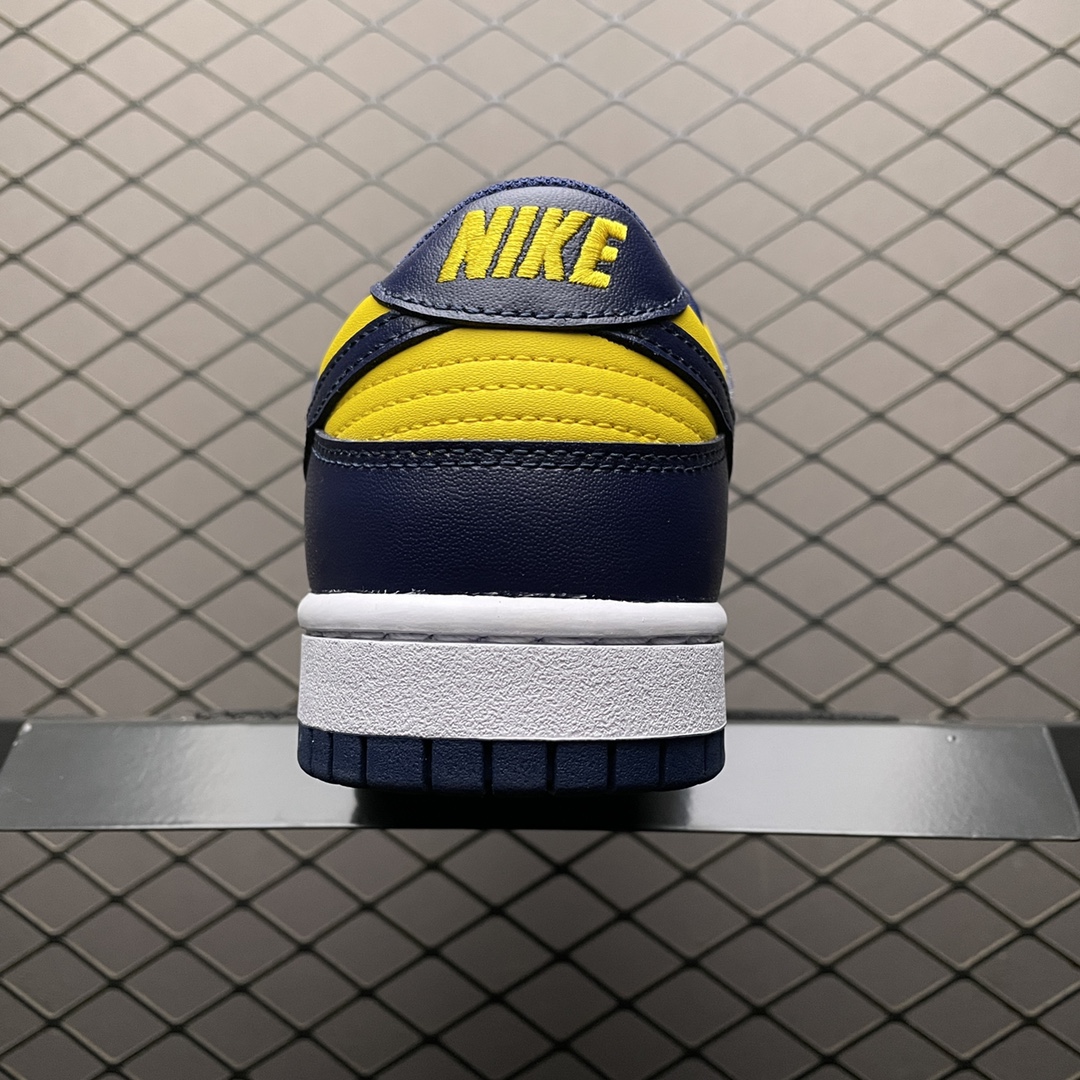 Nike Dunk Low "Michigan" (DD1391-700)
