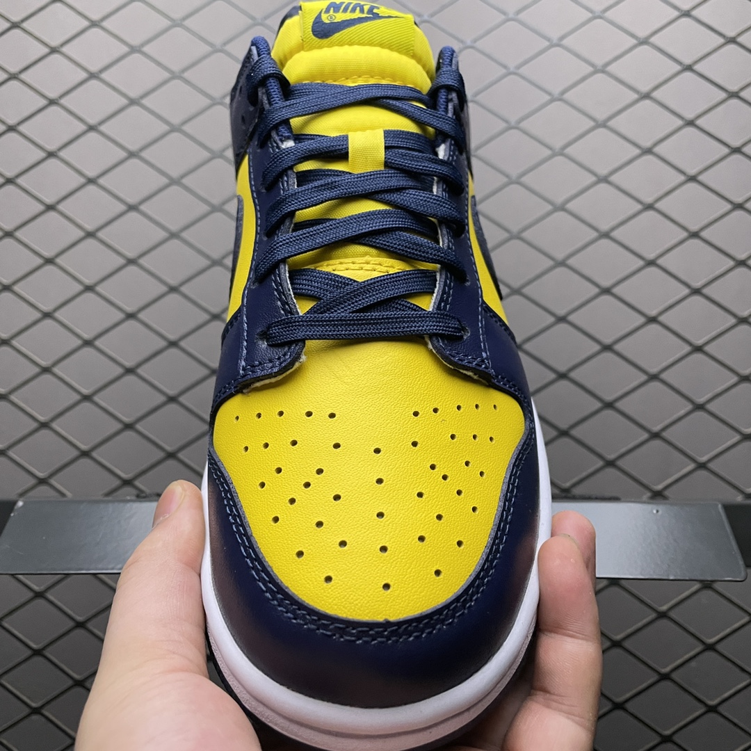 Nike Dunk Low "Michigan" (DD1391-700)