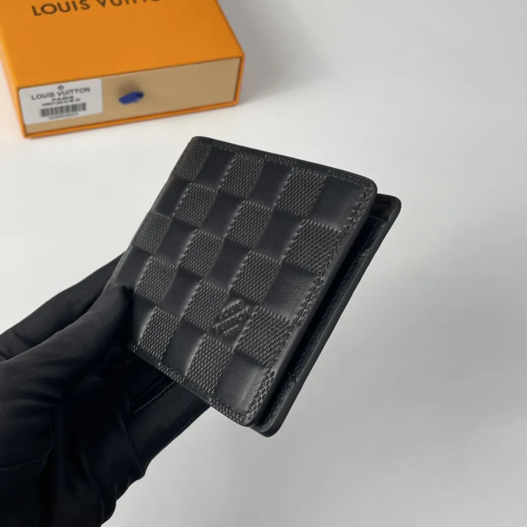 Louis Vuitton Portefeuille Multiple（M61695）