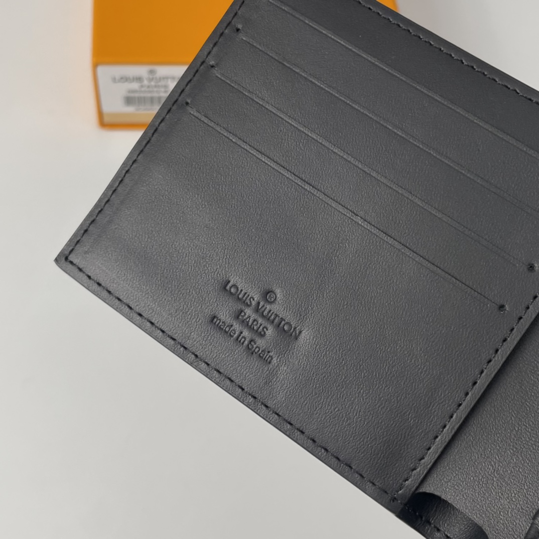 Louis Vuitton wallet （N63335）