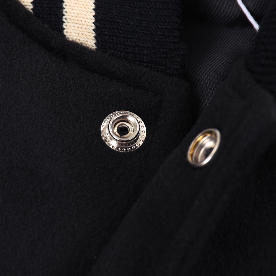 CELINE Oversized Wool Varsity Jacket "Black"（2V56D896C-38NO）