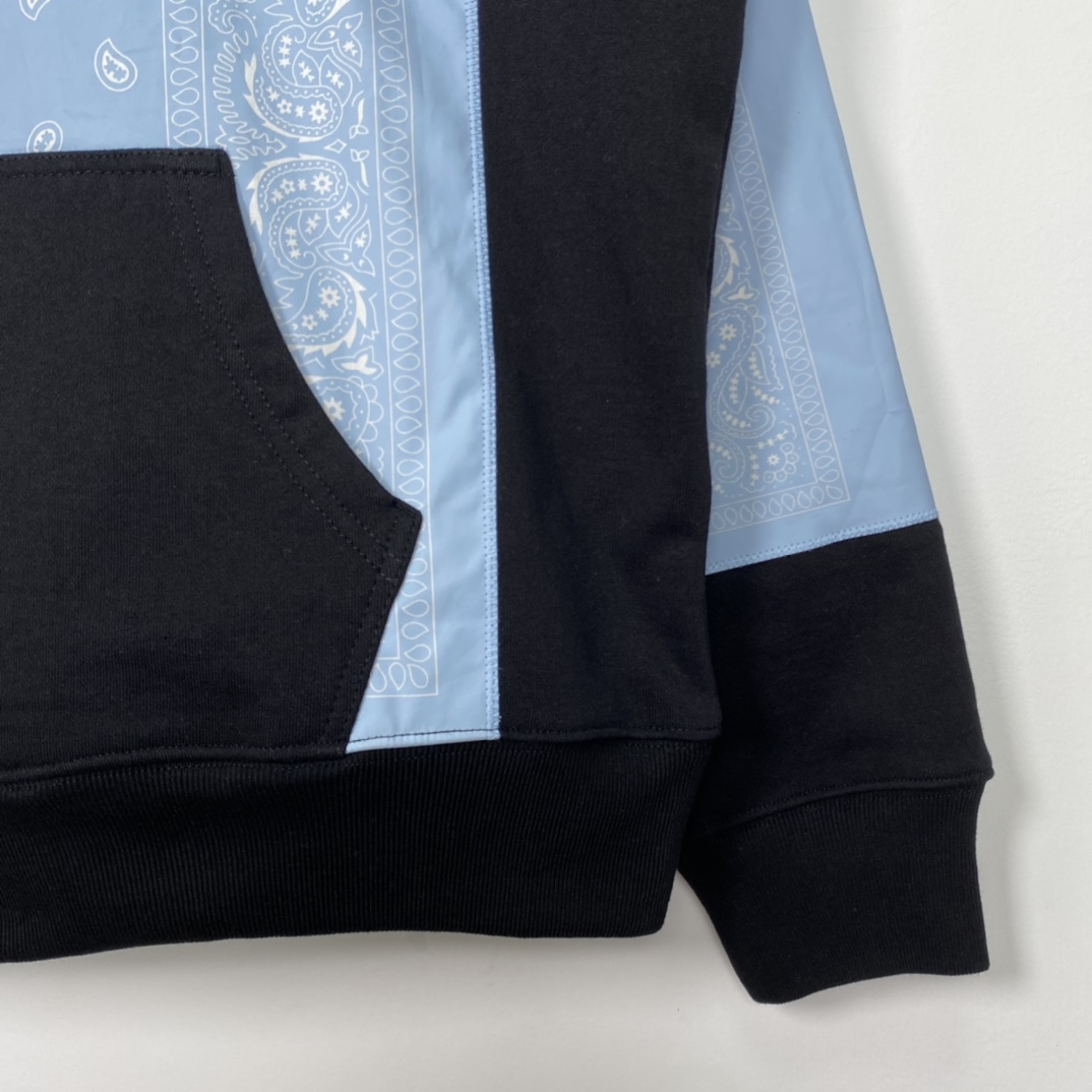 Supreme The North Face Bandana Hooded Sweatshirt White（SUP-SS22-449-1）